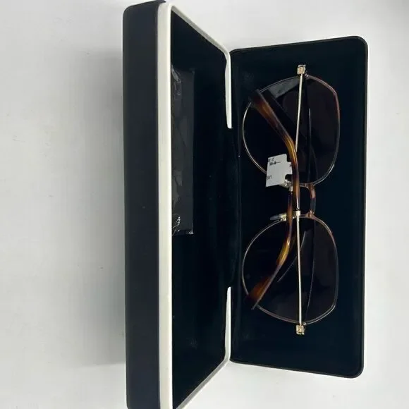 Givenchy unisex sunglasses made in Italy - Picture 3 of 12